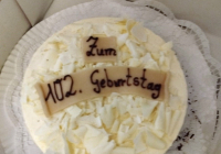 Krefeld 102. Geburtstag Klei_Torte.jpg