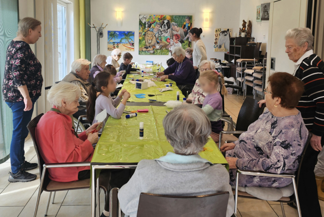 Kita-Basteln bei BELLINI Krefeld