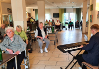 Krefeld Piano Spieler 3.jpg