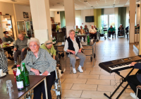Krefeld Piano Spieler 2.jpg